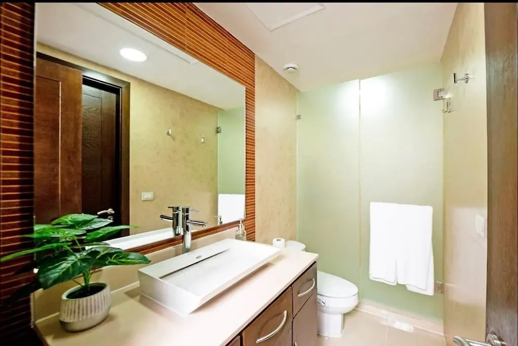 Oceanfront Walkout Pool Mareazul La Casa Bonita Apartment Playa del Carmen
