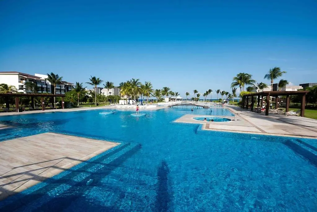 Oceanfront Walkout Pool Mareazul La Casa Bonita Apartment Playa del Carmen