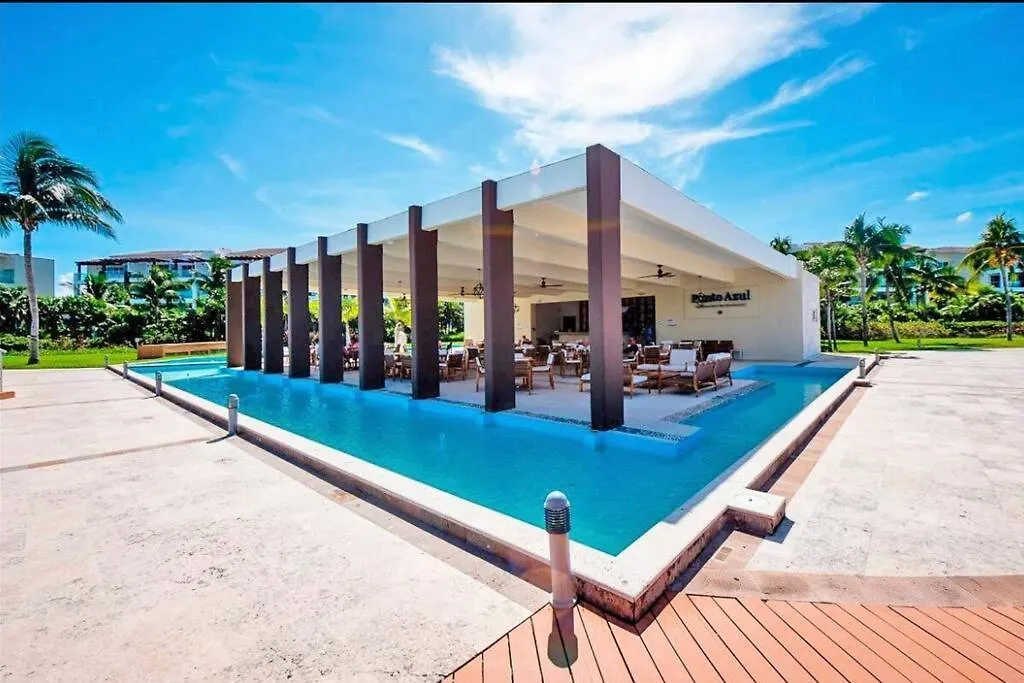 Oceanfront Walkout Pool Mareazul La Casa Bonita Apartment Playa del Carmen