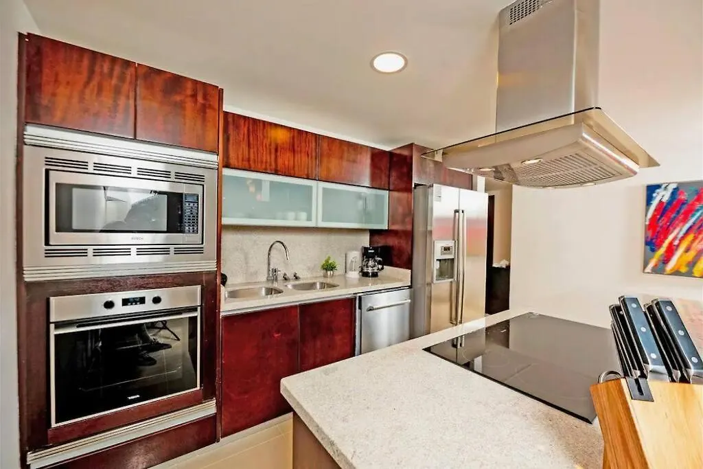 Oceanfront Walkout Pool Mareazul La Casa Bonita Apartment Playa del Carmen