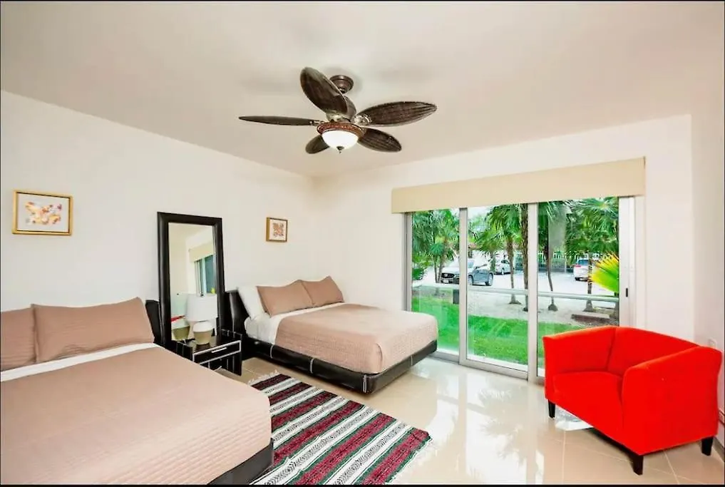 Oceanfront Walkout Pool Mareazul La Casa Bonita Lejlighed Playa del Carmen Mexico