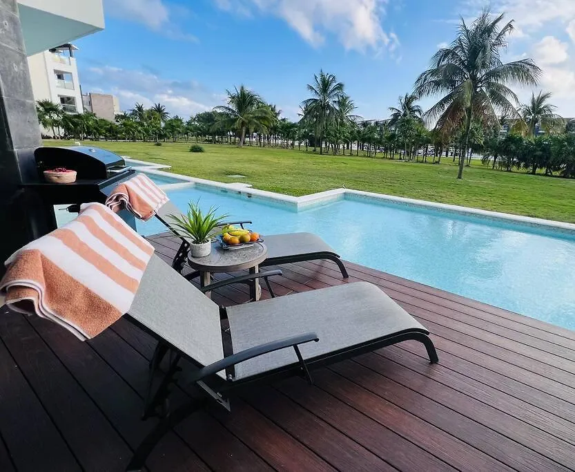 Oceanfront Walkout Pool Mareazul La Casa Bonita Lejlighed Playa del Carmen